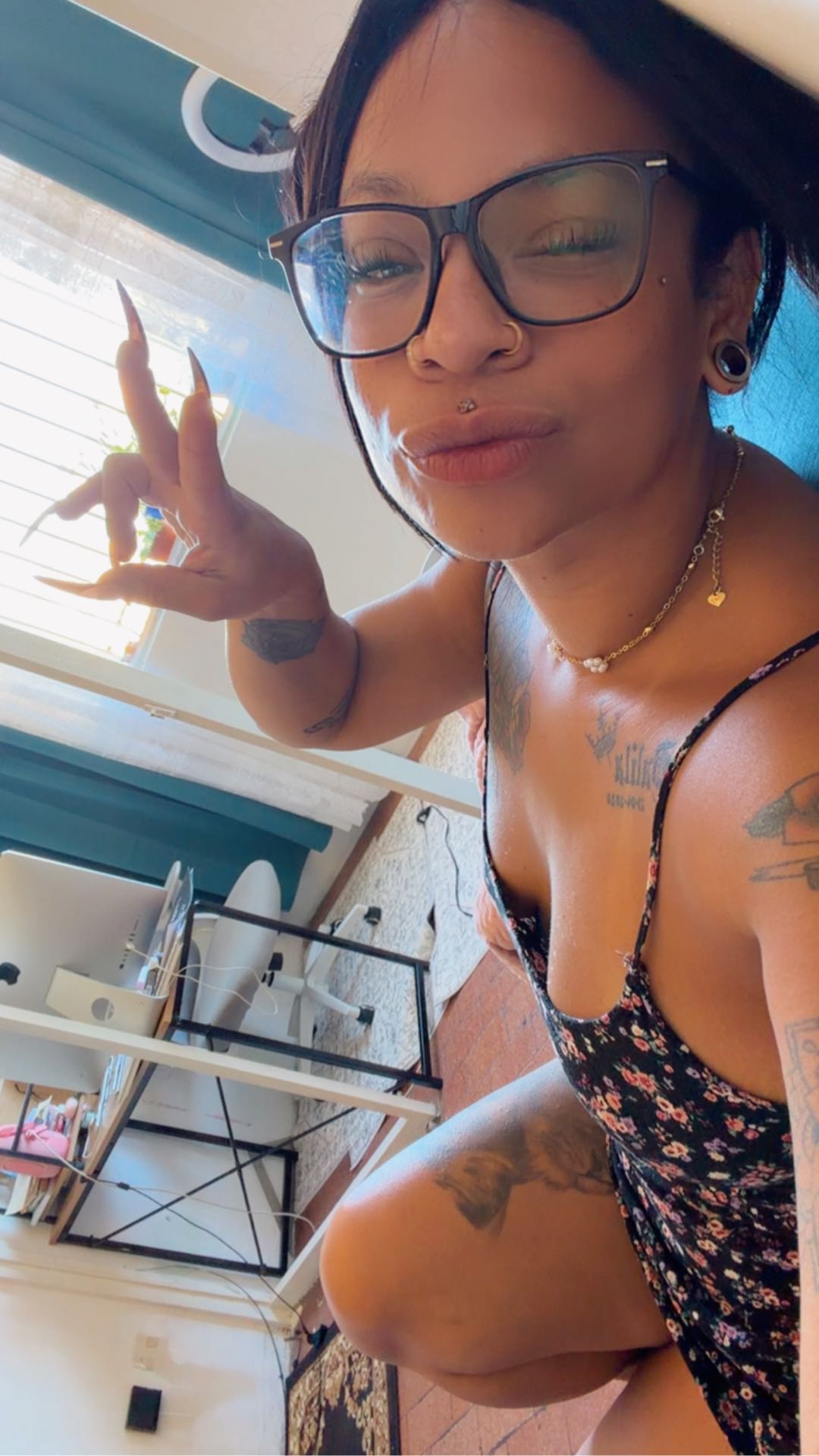 woman from Venezuela in a candid snapshot